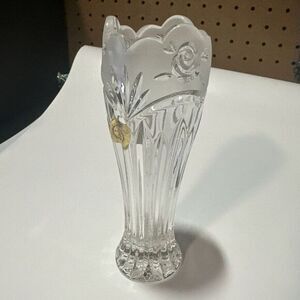 Oneida Crystal Southern Garden Flower‎ Bud Vase - Frosted & Cut Glass